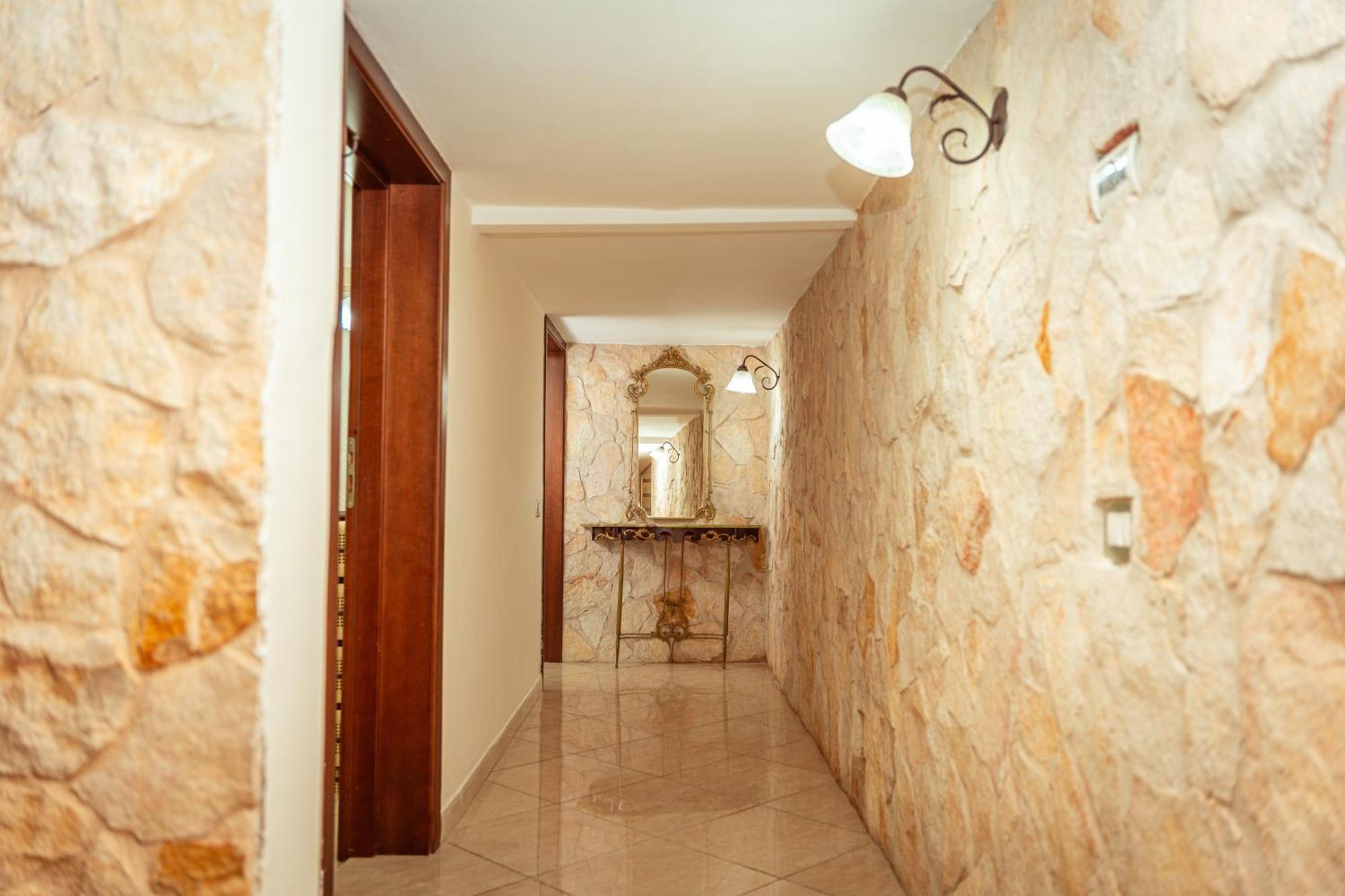 Monserrato House Villa Catania Exterior photo